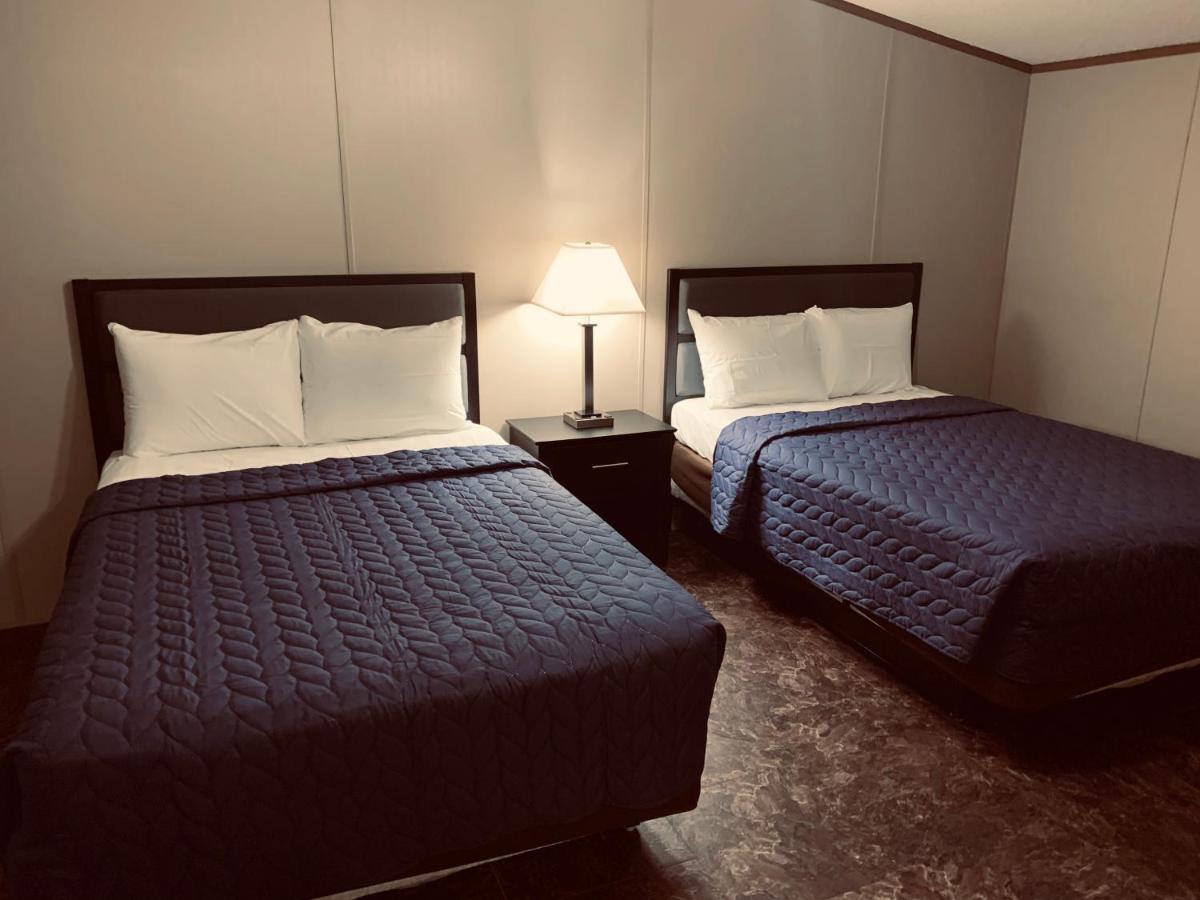 Monahans Country Inn מראה חיצוני תמונה